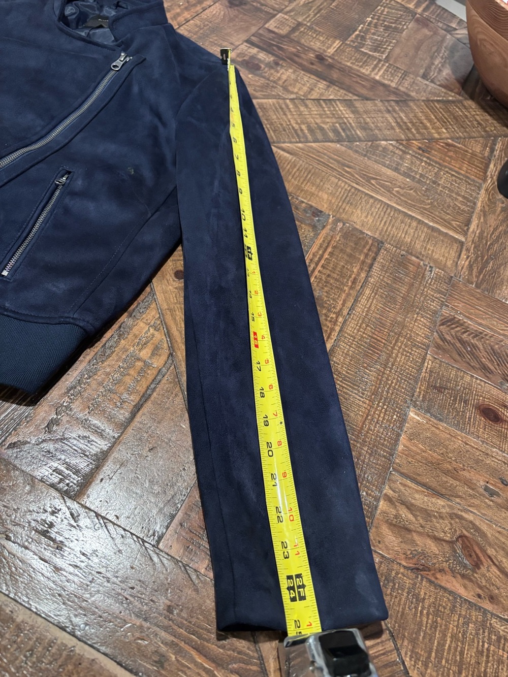Banana Republic Dark Blue Vegan Suede Jacket in size Medium. Great condition! - Picture 8 of 15